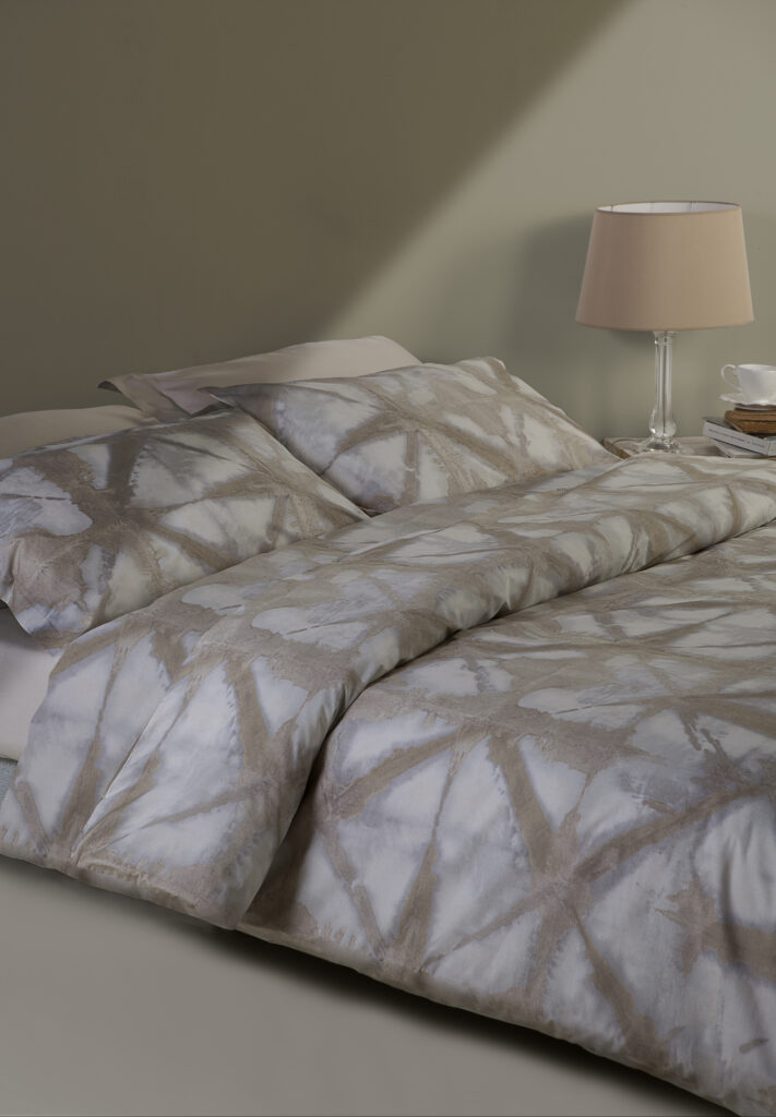 Mirabello lenzuolo copriletto Shibori col.sabbia